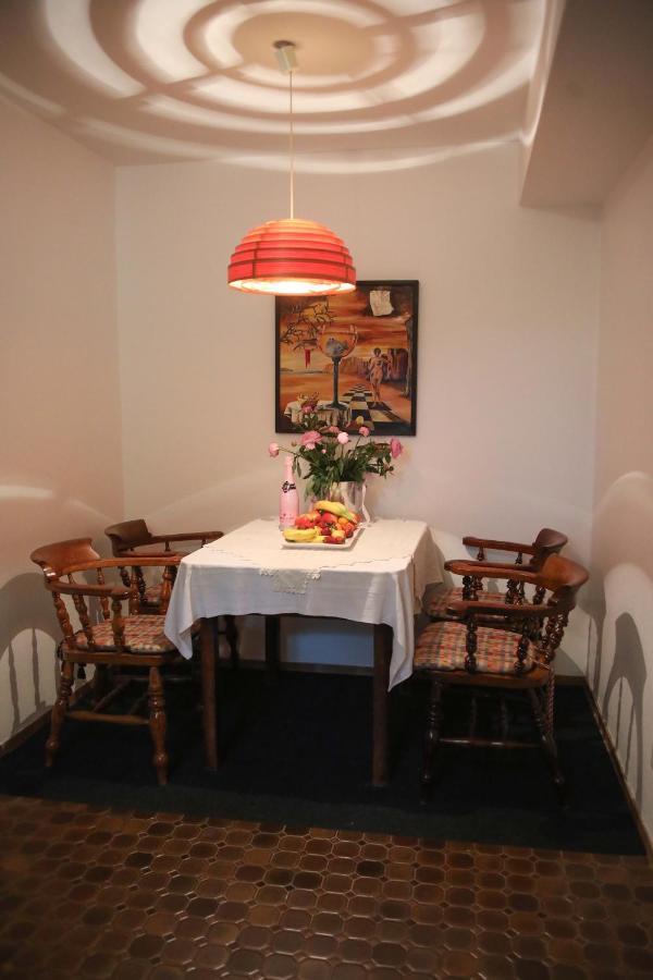 Apartment Centrum Im Gruenen Nuremberg Ngoại thất bức ảnh